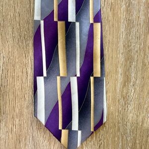 The DeSantis Collection beautiful hand made Tie SILK